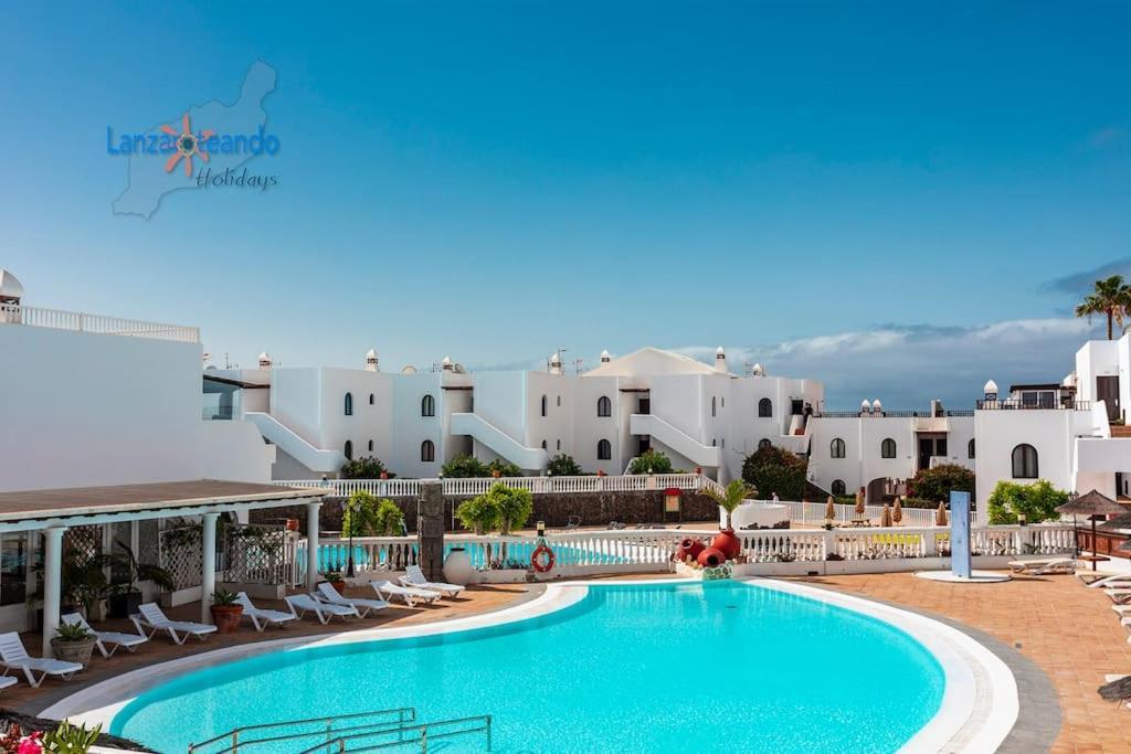 Vivienda Vacacional El Descanso Costa Teguise Exteriör bild