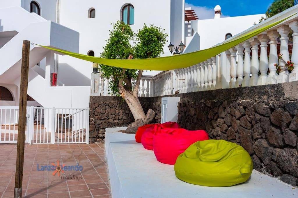 Vivienda Vacacional El Descanso Costa Teguise Exteriör bild
